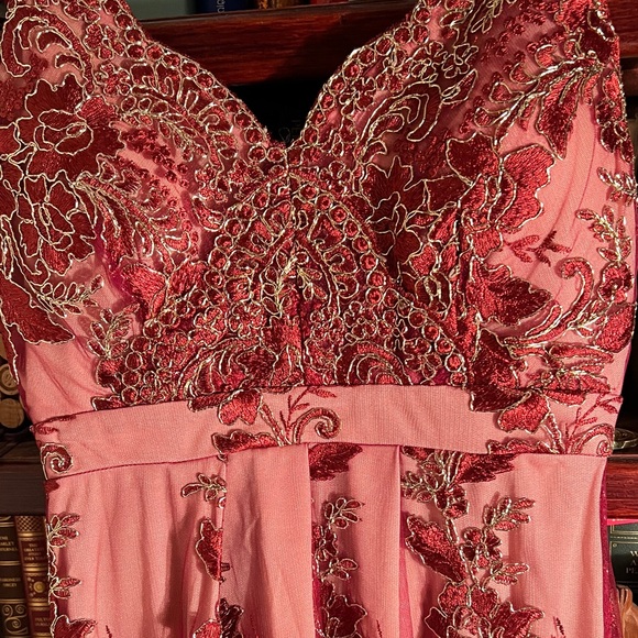 NWT- RED & GOLD SZ:L EMBROIDERED MIDI DRESS by AZBRO - Picture 7 of 14